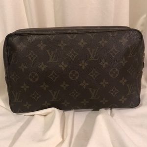 Louis Vuitton Trousse Toilet 28 Bag